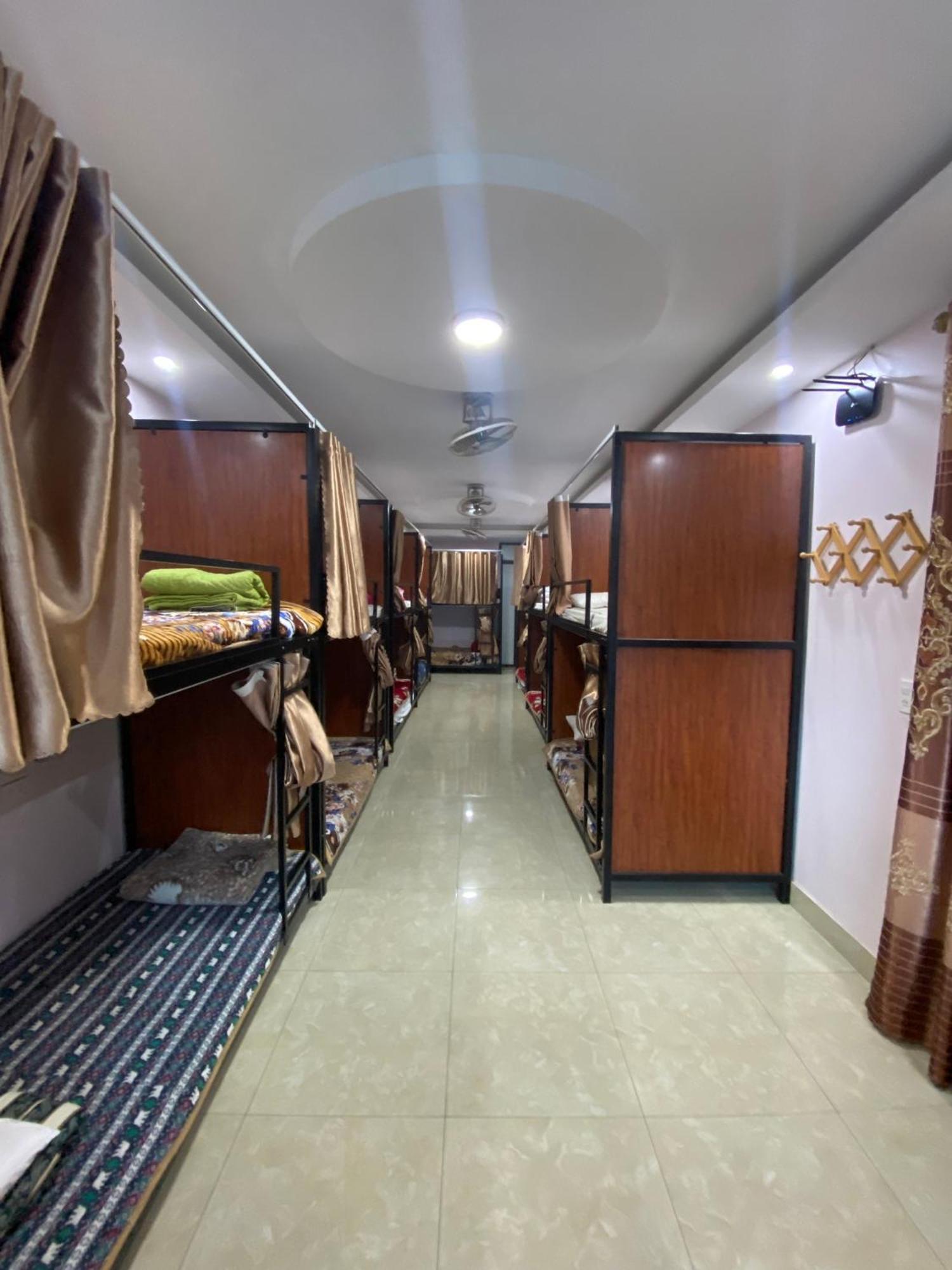 Ruby Hostel ハザン エクステリア 写真