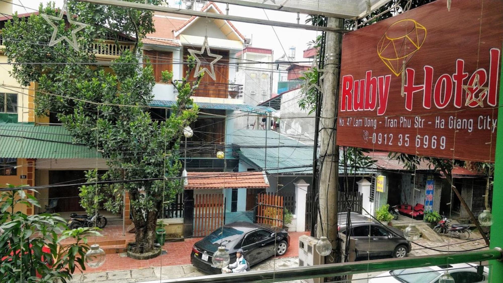 Ruby Hostel ハザン エクステリア 写真